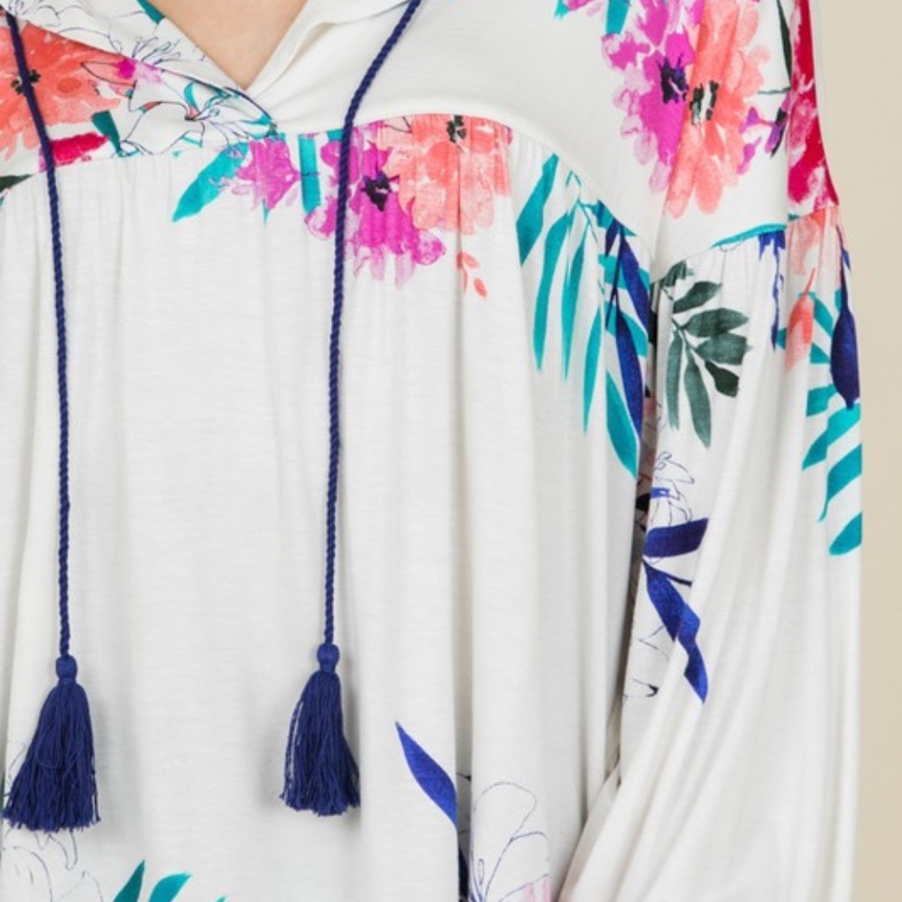 NWT Floral Print Top with Tassel Tie - Picture 6 of 7